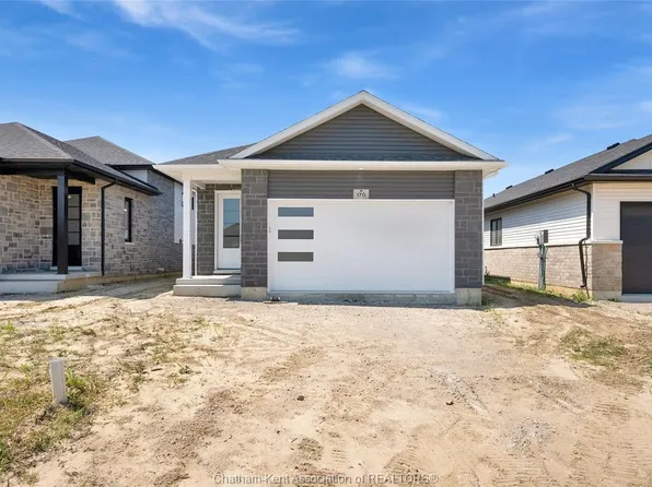 315 Ironwood Trl, Chatham Kent, ON N7M 0V6