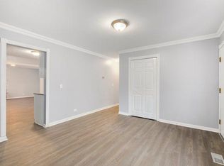 176 Plainview Dr, Bolingbrook, IL 60440