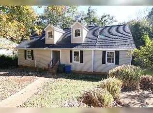 1348 Maple Dr, Griffin, GA 30224