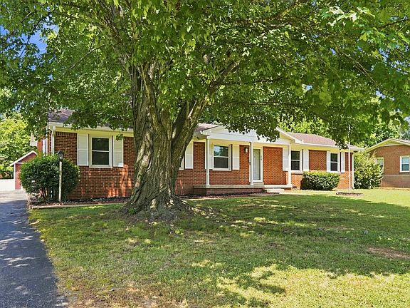 4th image of 214 Stonewall Rd