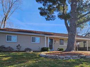 872 Weedel Dr, Arnold, MO 63010