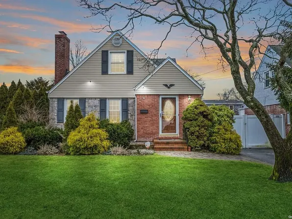 1509 Berkeley Avenue, North Baldwin, NY 11510