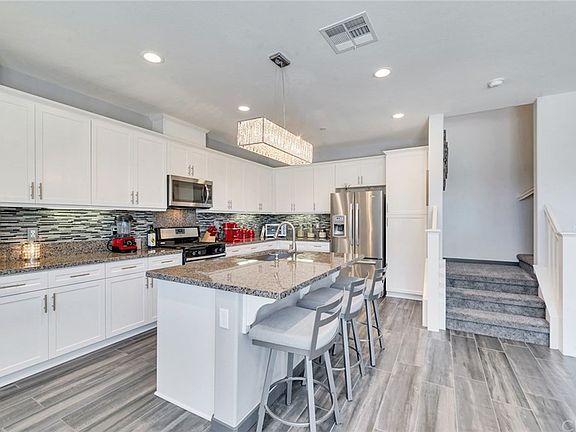5th image of 3210 E Yountville Dr Unit 7