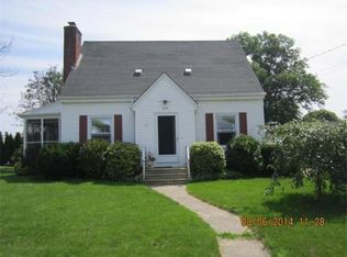144 Fairview Ave, Somerset, MA 02726