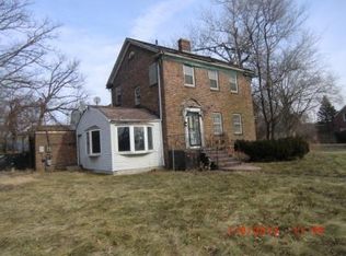 704 W 46th Ave, Gary, IN 46408
