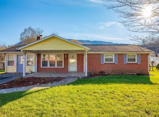 12817 N Scenic Hwy, Rocky Gap, VA 24366