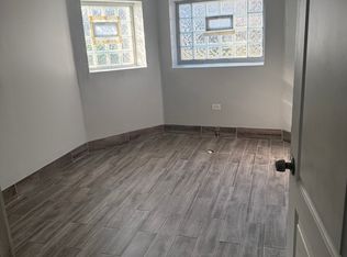 4421 W Congress Pkwy, Chicago, IL 60624