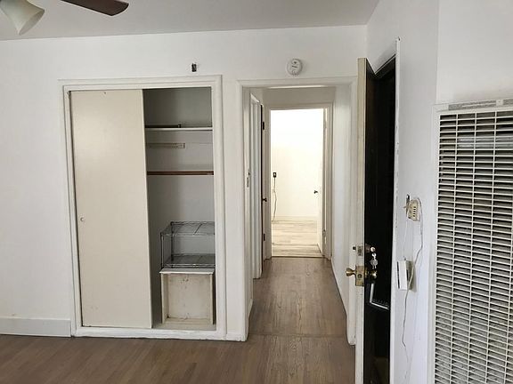 5th image of 2512 L St APT 2
