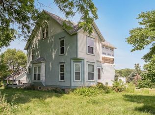 812 Springville Rd NW, Mount Vernon, IA 52314