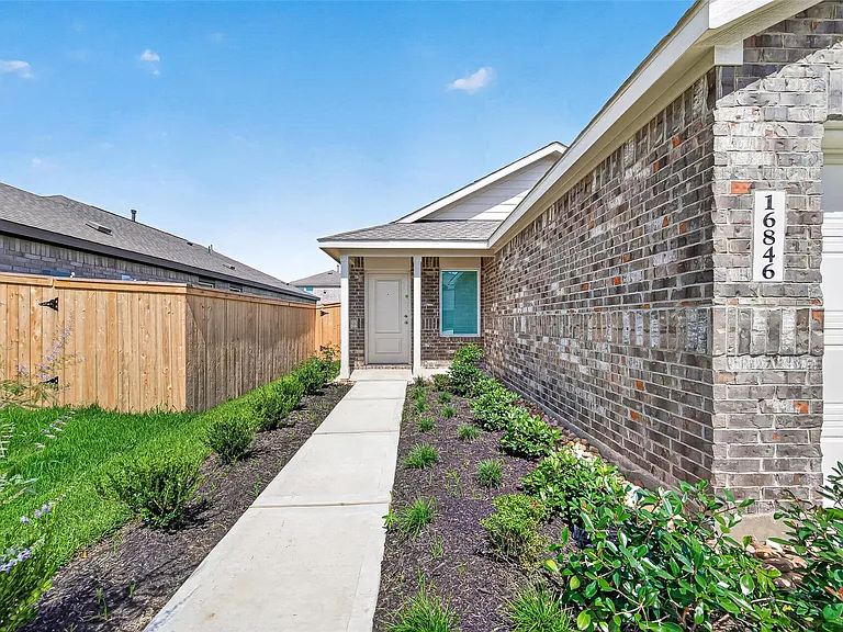 16846 Spotted Oak Dr — Photo 15