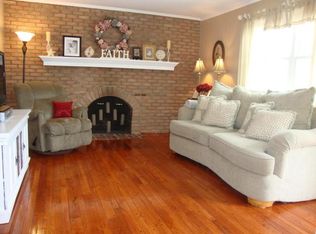 1606 Rayne Ln, Columbus, OH 43220