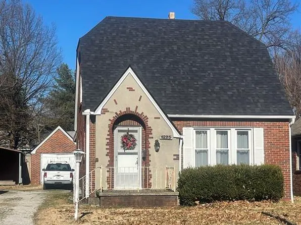 1225 W 12th St, Owensboro, KY 42301