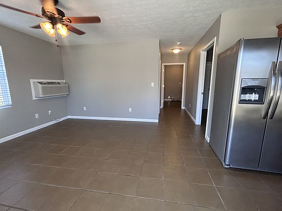 2nd image of 108 Scott Dr #11559848