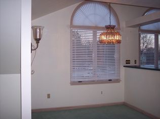 885 Orchard Park Rd, Buffalo, NY 14224