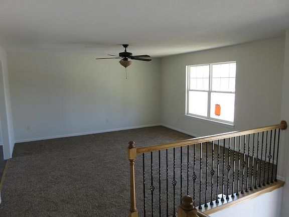 4th image of 4707 E 136th Ct