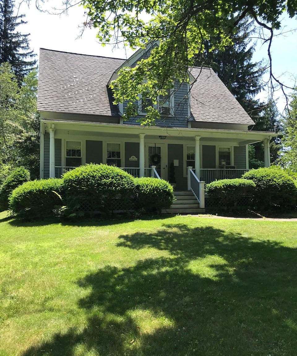 110 Highland St, Holden, MA 01520 Zillow