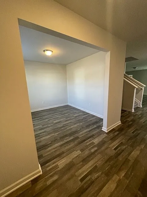 Building Photo - 119 W Carmel Cove Dr