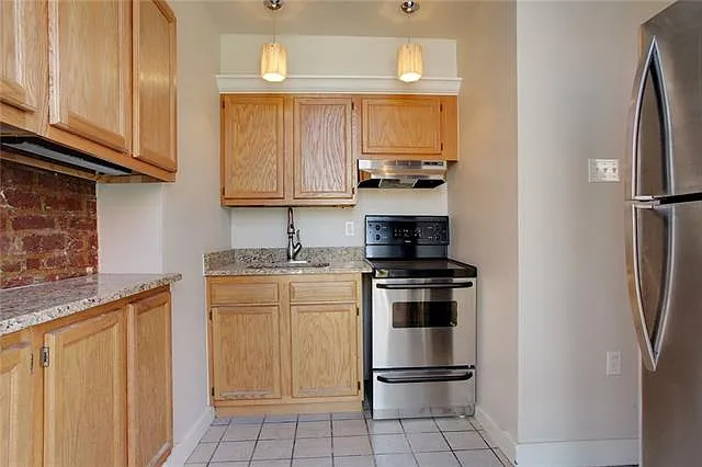 523 Dumaine St #2C — Photo 5