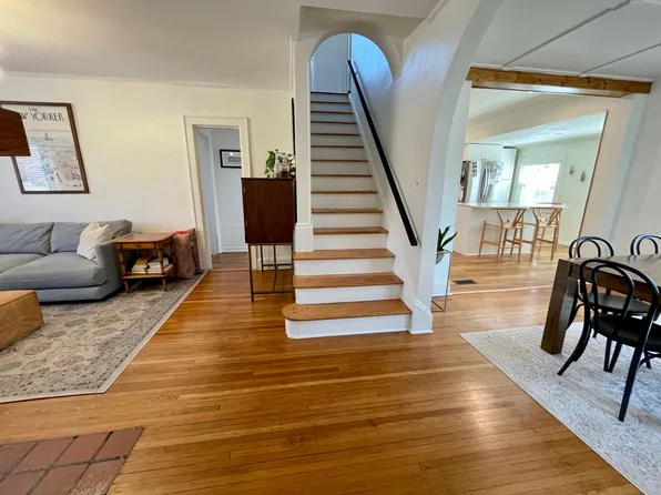 295 Frebis Ave, Columbus, OH 43206