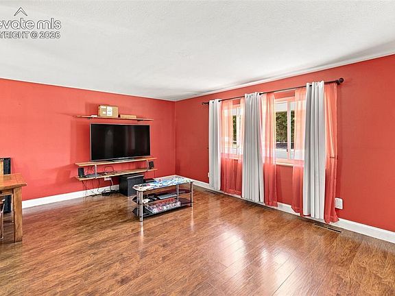 4th image of 3627 Haven Cir