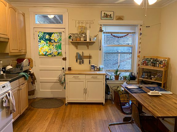 4th image of 5102 N Glenwood Ave #3
