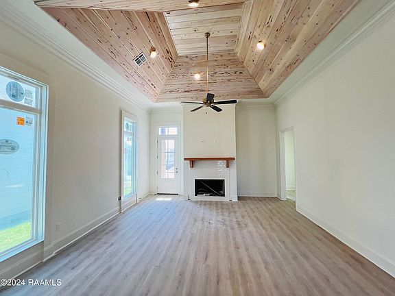2nd image of 203 Oak Village Dr