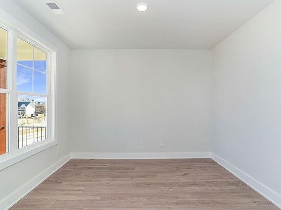3rd image of 2600 Parkside Way Lot 21