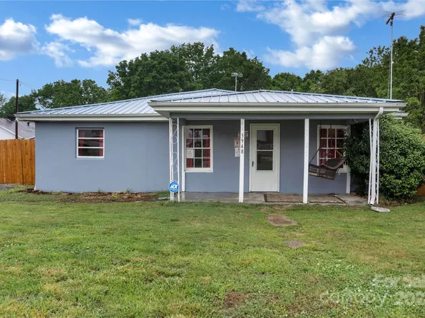 3948 Main Avenue Dr NW, Hickory, NC 28601