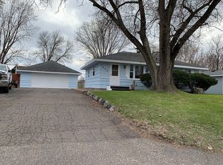 8040 Hadley Ave S, Cottage Grove, MN 55016