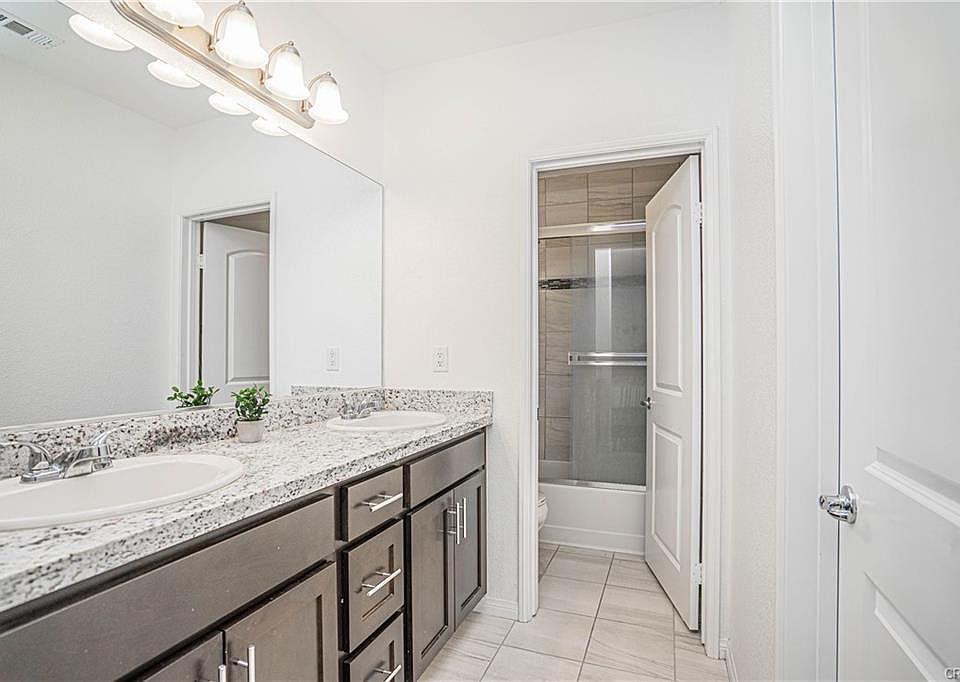 2nd image of 9023 Kimberly Ln