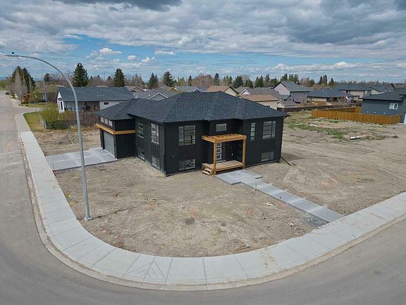 2nd image of 302 5th Ave