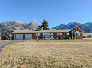 2702 E River Rd, Livingston, MT 59047