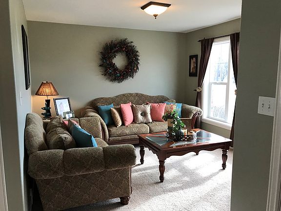 3rd image of 1581 Shady Pines Dr