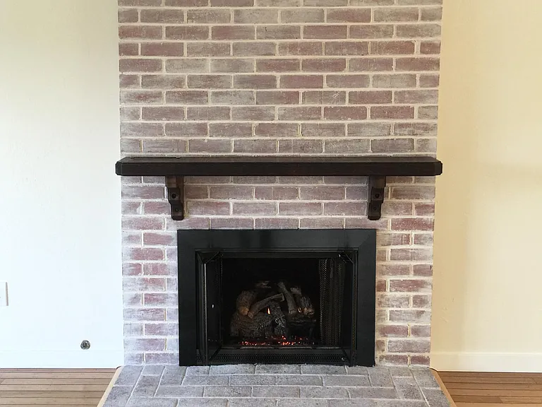 Living Room Gas Fireplace
