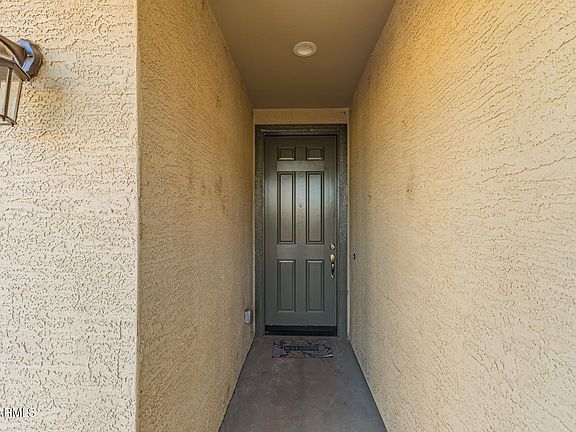 5th image of 1317 E FREMONT Road