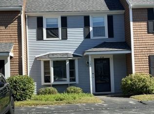 Stone Gate Square, Abington, MA 02351