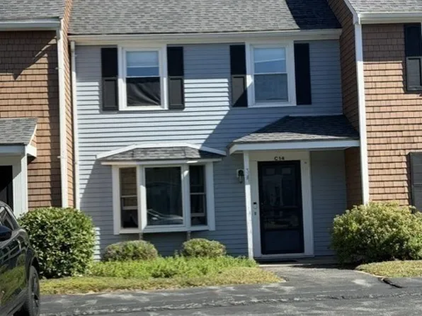 60 Pattison St APT C14, Abington, MA 02351