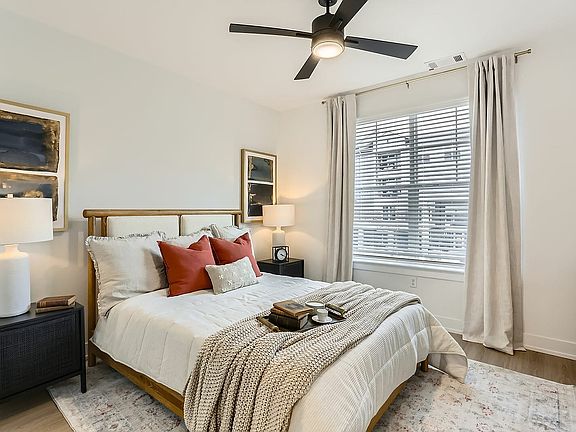 Bedroom | Ara Townhomes & Flats