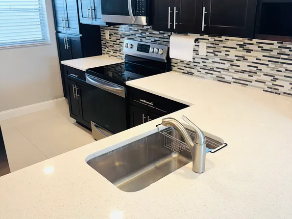9340 Lagoon Pl APT 205, Fort Lauderdale, FL 33324