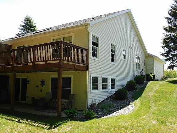 4th image of 1774 Pine Ridge Dr