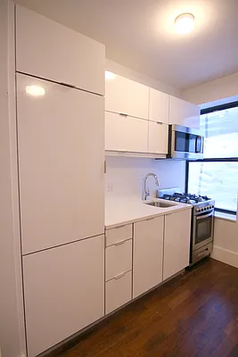 Rented by JK Dansar Corp | media 25