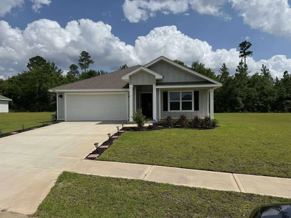 6813 Interlachen Ln, Laurel Hill, FL 32567