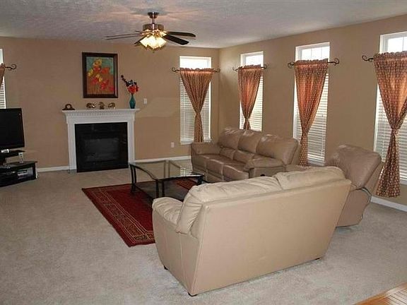 2nd image of 5801 Sunnybrook Ct