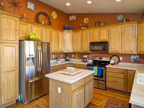 2nd image of 7511 Quiet Pond Pl