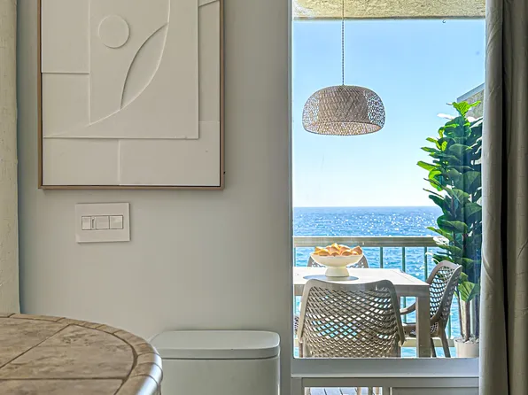 19742 Pacific Coast Hwy, Malibu, CA 90265