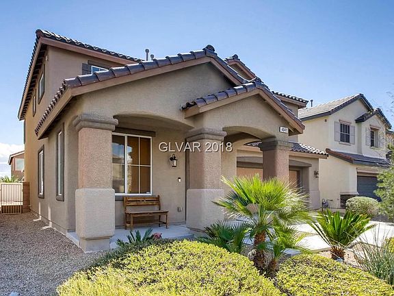 2nd image of 4041 Villa Serena Ln