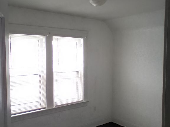 4th image of 7117 Clement Ave