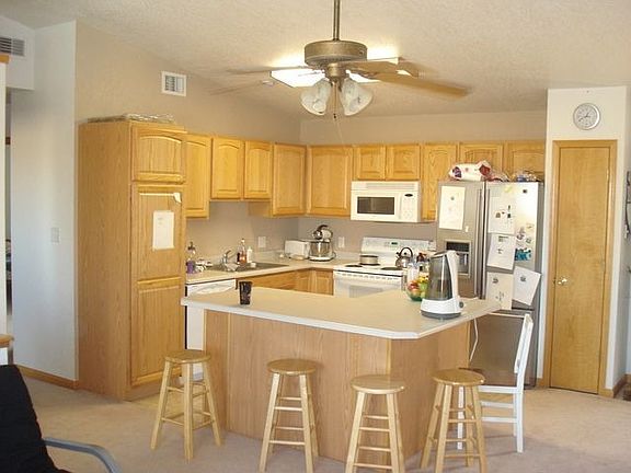 2nd image of 5020 Bel Vista Dr