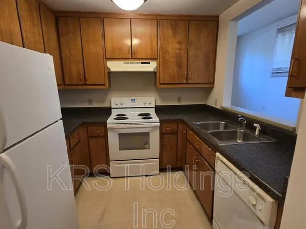 633 W Washington St, Petersburg, VA