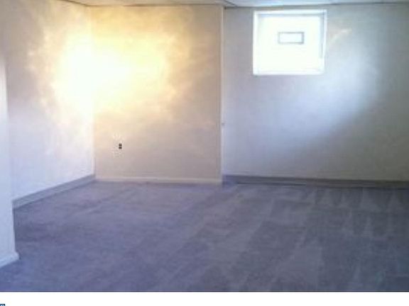 5th image of 219 Jamestown St #1